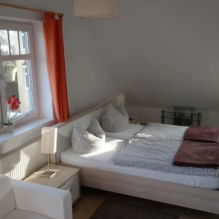 Charming Holiday In Nienhagen With Garden Prázdninový dům