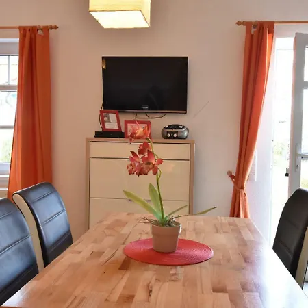 Prázdninový dům Charming Holiday In Nienhagen With Garden *